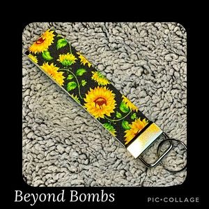 Sunflower Wristlet Keychain